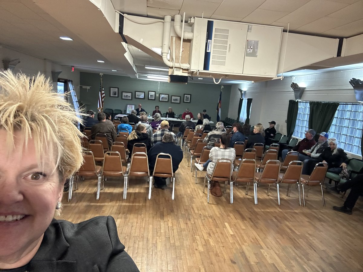 RealBritaHorn's tweet image. Full House in Divide #Colorado! 
Teller County GOP
Glad to be here to discuss my run for State GOP Chair and answer questions! 

#ColoradoFirst 
The Fire to Lead: 🔥🔥🔥
Uniting the #Colorado #GOP