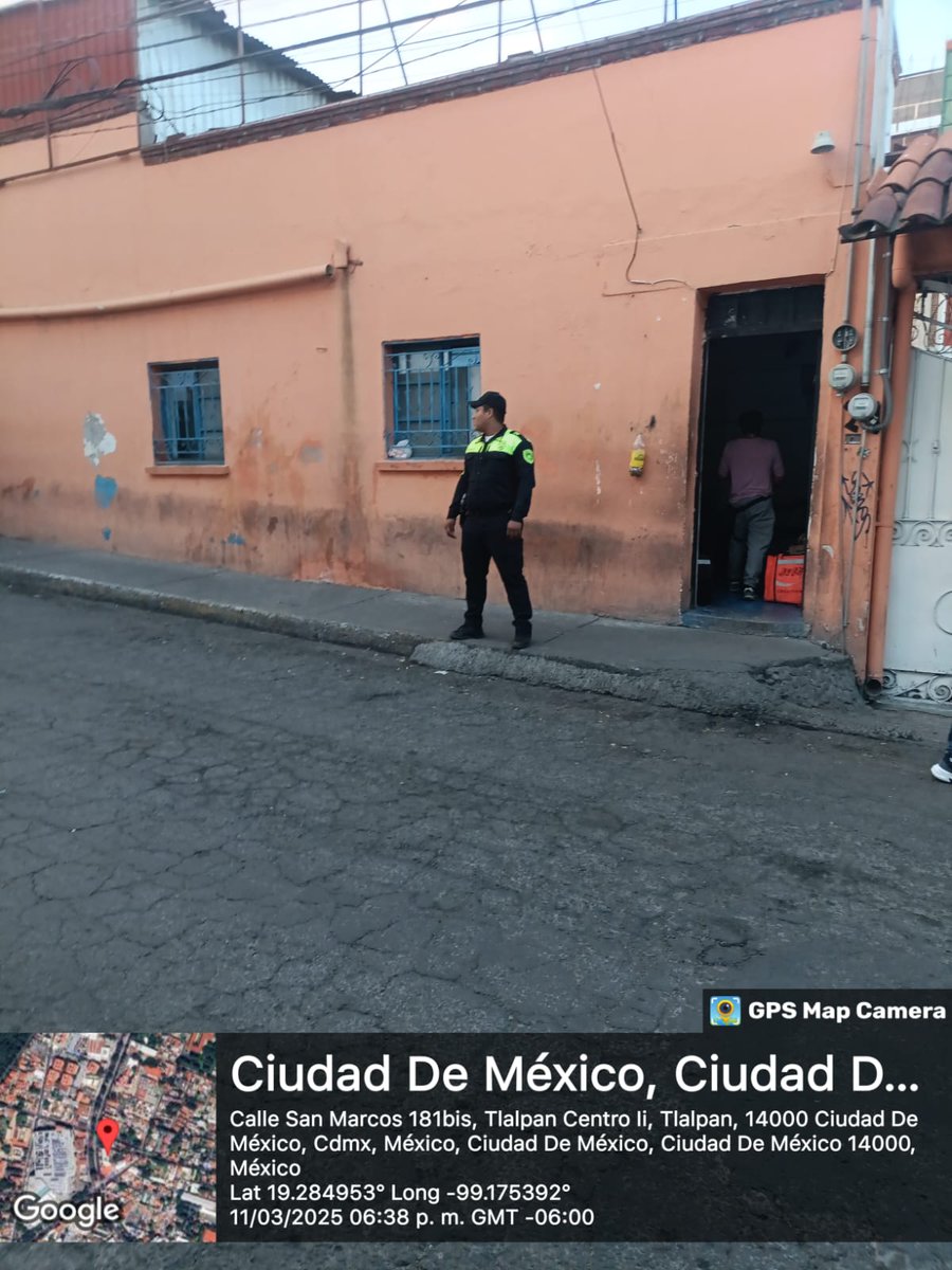 <a href="/TlalpanSoy/">SoyDeTlalpan</a> <a href="/RappiMexico/">Rappi México</a> <a href="/TlalpanAl/">Alcaldía Tlalpan</a> <a href="/Gabyosoriohdz/">Gaby Osorio</a> <a href="/PedroHacesL/">Pedro Haces Lago Oficial</a> <a href="/TlalpanVecinos/">Tlalpan Vecinos</a> <a href="/TlalpanCivico/">TlalpanCívico </a> <a href="/UnMejorTlalpan/">Un Mejor Tlalpan</a> <a href="/ColoniaSUX/">Colonia Sta Úrsula Xitla</a> <a href="/SSC_CDMX/">SSC CDMX</a> <a href="/OVIALCDMX/">OVIAL_SSCCDMX</a> Policías de #TránsitoGCDMX acudieron a la zona para inhibir esta situación, se continua al pendiente a fin de evitar faltas al reglamento.