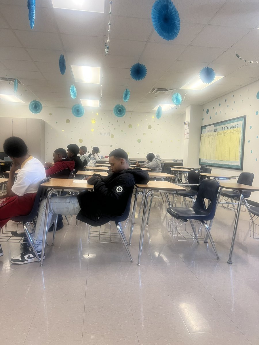 Porsha Davis (@porshasdicoach) on Twitter photo So amazing how <a href="/LindamoodBell/">Lindamood-Bell</a> has improved fluency for Ss at <a href="/WoodlandVoice1/">Woodland Middle School</a> in Ms. Briscoe’s class. #EveryChildReads <a href="/FCS_SEC/">FCS SEC</a> <a href="/FCSSecondaryELA/">Kelley Webb</a> So amazing how <a href="/LindamoodBell/">Lindamood-Bell</a> has improved fluency for Ss at <a href="/WoodlandVoice1/">Woodland Middle School</a> in Ms. Briscoe’s class. #EveryChildReads <a href="/FCS_SEC/">FCS SEC</a> <a href="/FCSSecondaryELA/">Kelley Webb</a>