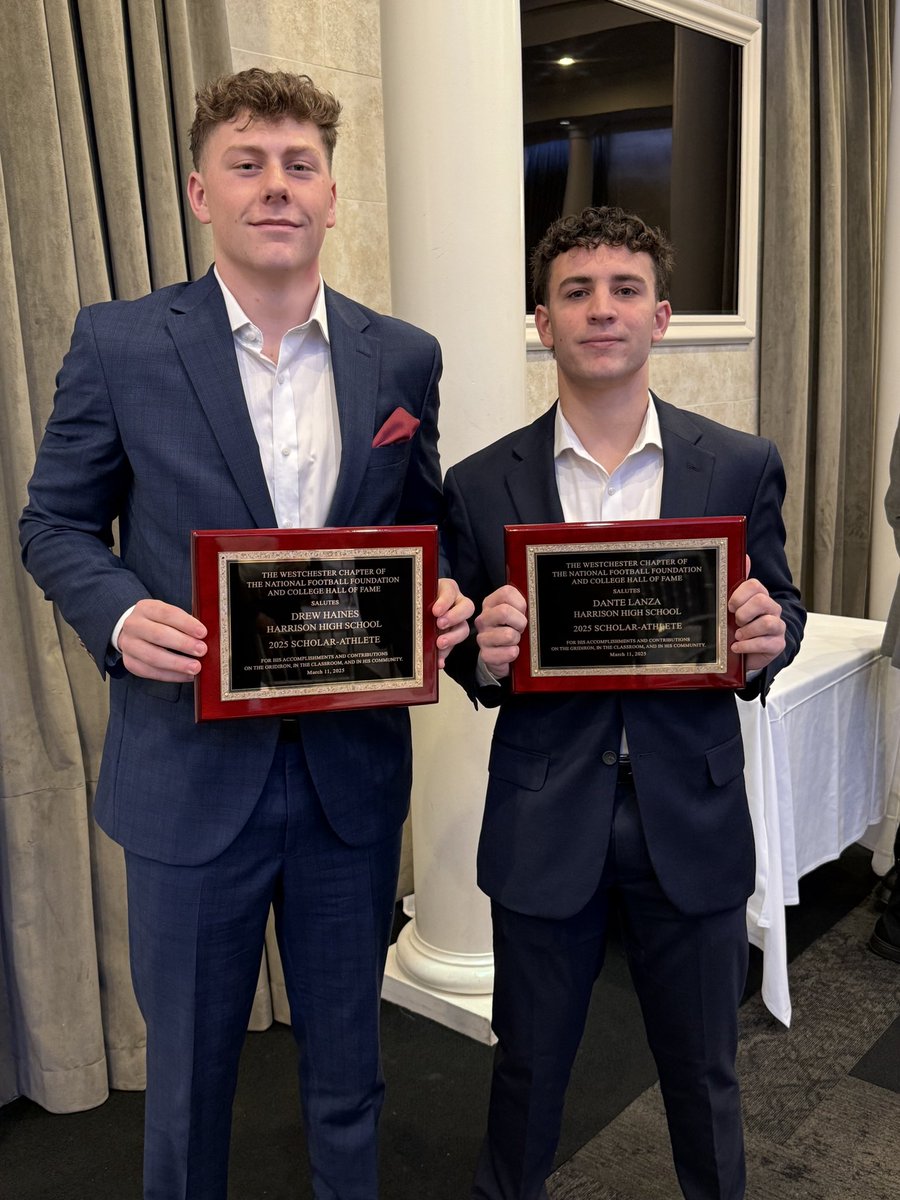 Congratulations to Drew Haines and Dante Lanza our receiving National Football Foundation Westchester Chapter SCHOLAR ATHLETE honors. Dante Lanza also earned the Anthony Sabella Scholarship. Icing on the cake for their amazing high school careers.