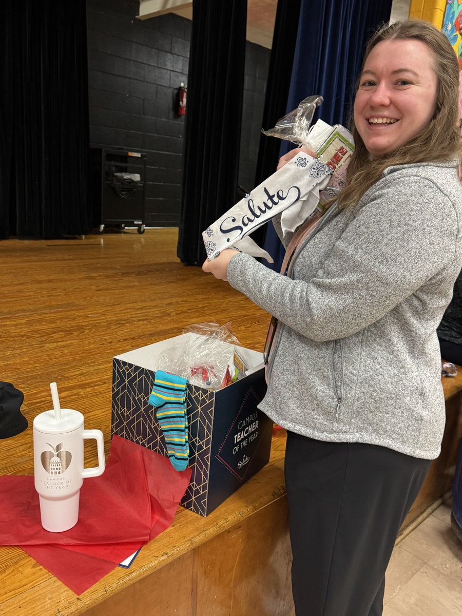 Martin Middle School (@mmseagles) on Twitter photo <a href="/MMSEagles/">Martin Middle School</a> Teacher of the Year, Ms. Hetzel, is super excited to get her T.OY. Box with all the goodies in it. #GoEaglesGo! <a href="/MMSEagles/">Martin Middle School</a> Teacher of the Year, Ms. Hetzel, is super excited to get her T.OY. Box with all the goodies in it. #GoEaglesGo!