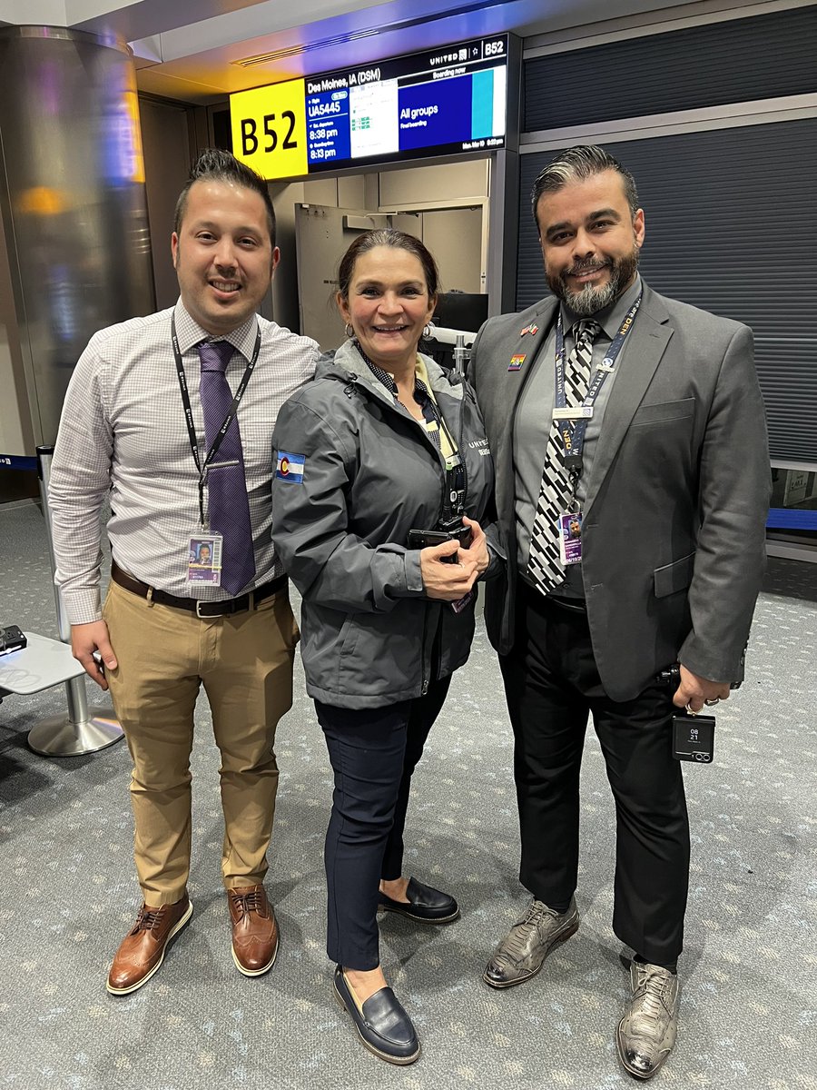 Texas⭐️Cheryl (@cheryl_searle) on Twitter photo Oh Baby! 👶 let me introduce you to 3 amazing UA CS Leaders that jumped into action when a <a href="/united/">United Airlines</a> customer went into labor! 🍼 Due to their quick actions, great care at the gate, Mom and family were in the great hands of <a href="/uchealth/">uchealth</a>, <a href="/DENAirport/">Denver Int'l Airport</a> personnel and within the hour (or Oh Baby! 👶 let me introduce you to 3 amazing UA CS Leaders that jumped into action when a <a href="/united/">United Airlines</a> customer went into labor! 🍼 Due to their quick actions, great care at the gate, Mom and family were in the great hands of <a href="/uchealth/">uchealth</a>, <a href="/DENAirport/">Denver Int'l Airport</a> personnel and within the hour (or