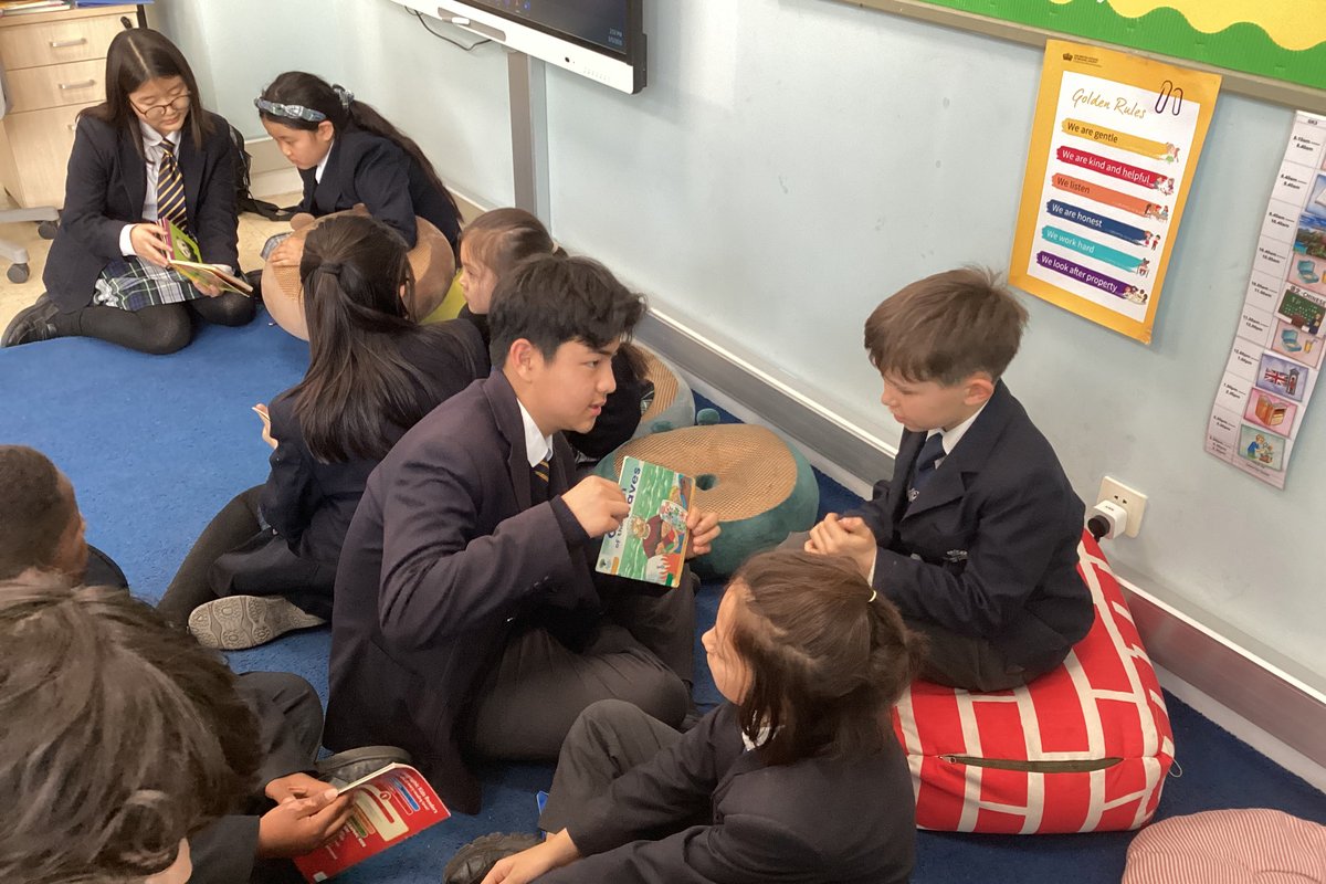 BSB_Shunyi's tweet image. Students enjoyed hearing from a variety of guest readers and teachers. Reading Buddies from both secondary and primary students shared their love for books including reading to German primary students, and Korean Year 2 students.
#BSBShunyi #NordAngliaEducation #BookWeek