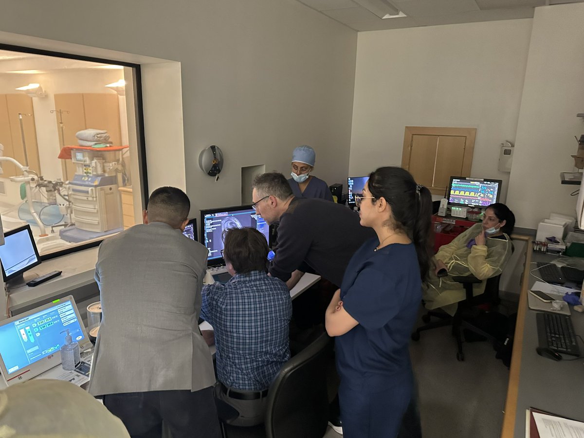 Julius Chapiro (@juliuschapiro) on Twitter photo It took 2 MR physicists, one MR body radiologist, 5 grad and med students, a resident, 3 vets, >$50k in expenses, 9 months of work and the presence of a high-end modern <a href="/SiemensHealth/">Siemens Healthineers</a> 3T VIDA MRI to finally image extracellular pH in an HCC growing in a cirrhotic liver of a It took 2 MR physicists, one MR body radiologist, 5 grad and med students, a resident, 3 vets, >$50k in expenses, 9 months of work and the presence of a high-end modern <a href="/SiemensHealth/">Siemens Healthineers</a> 3T VIDA MRI to finally image extracellular pH in an HCC growing in a cirrhotic liver of a