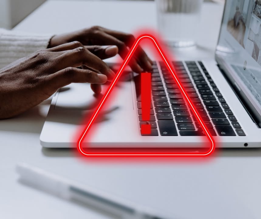 tech_seek's tweet image. See Something Suspicious? Report It!

Phishing emails, suspicious links &amp;amp; unexpected logins can lead to cyber attacks—reporting them quickly helps prevent damage!

Stay vigilant &amp;amp; protect your business!

#TechSeek #CyberSecurity #SmallBusiness #ITSupport