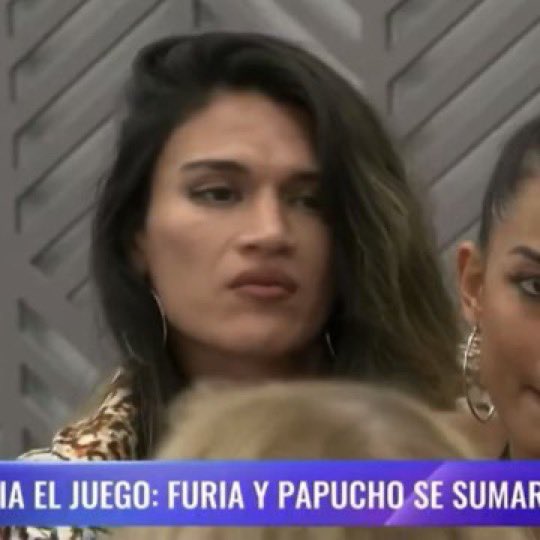 Estamos todos de acuerdo que ya le llegó la hora a ella no? Su personaje ya aburrió y no genera ABSOLUTAMENTE NADA 
#GranHermano