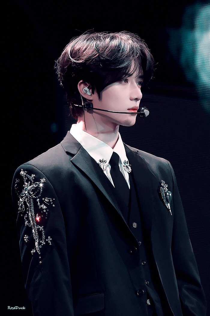 250308

🐻💖😴😶✨

#범규  #BEOMGYU #ボムギュ
#투모로우바이투게더  #투바투
#TOMORROW_X_TOGETHER
#TXT #杋圭