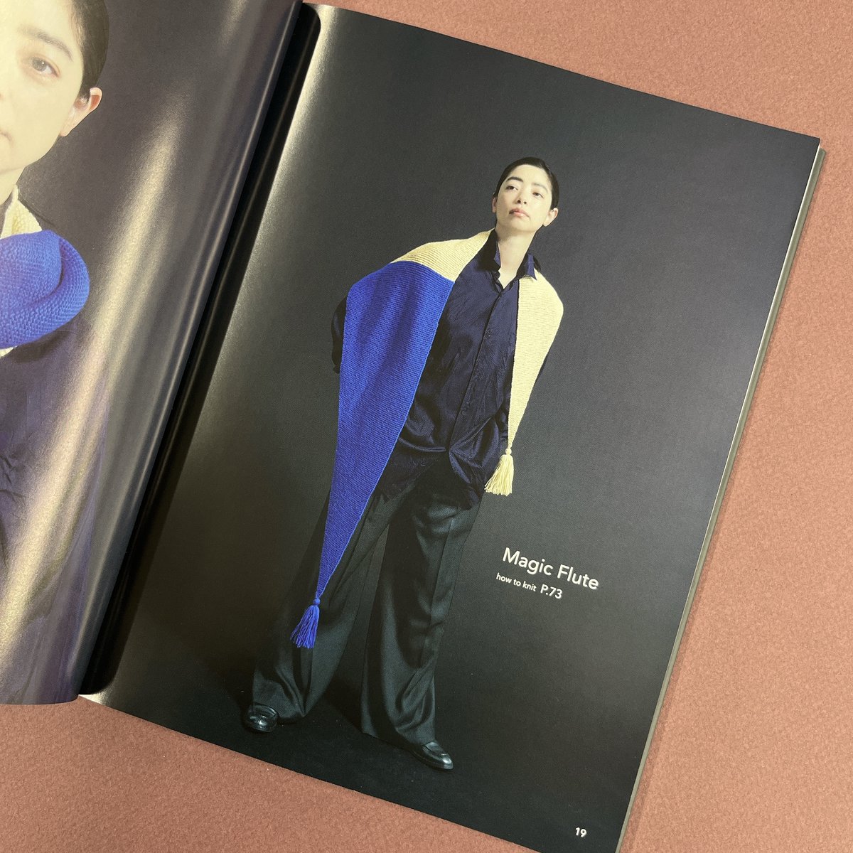 books_bunka's tweet photo. 好評既刊🧣🍃
『まきもの』
https://t.co/UYFlStISAD
#まきもの
#風工房 #服田洋子
#編み物 #棒針 #手仕事
#knit #knitting
#instaknit
#好評既刊
#文化出版局 https://t.co/JT5N3T8pGd