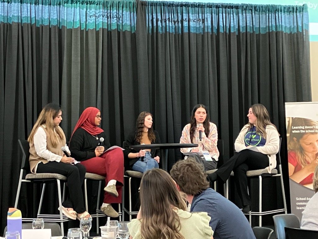 Wrapped up an amazing first day at Innovation Invitational hosted by Beyond School Bells!!

Our very own, York 21st CCLC Director, Michelle, had an outstanding presentation about summer programming! It’s been a day full of inspiration, networking and learning. #afterschool