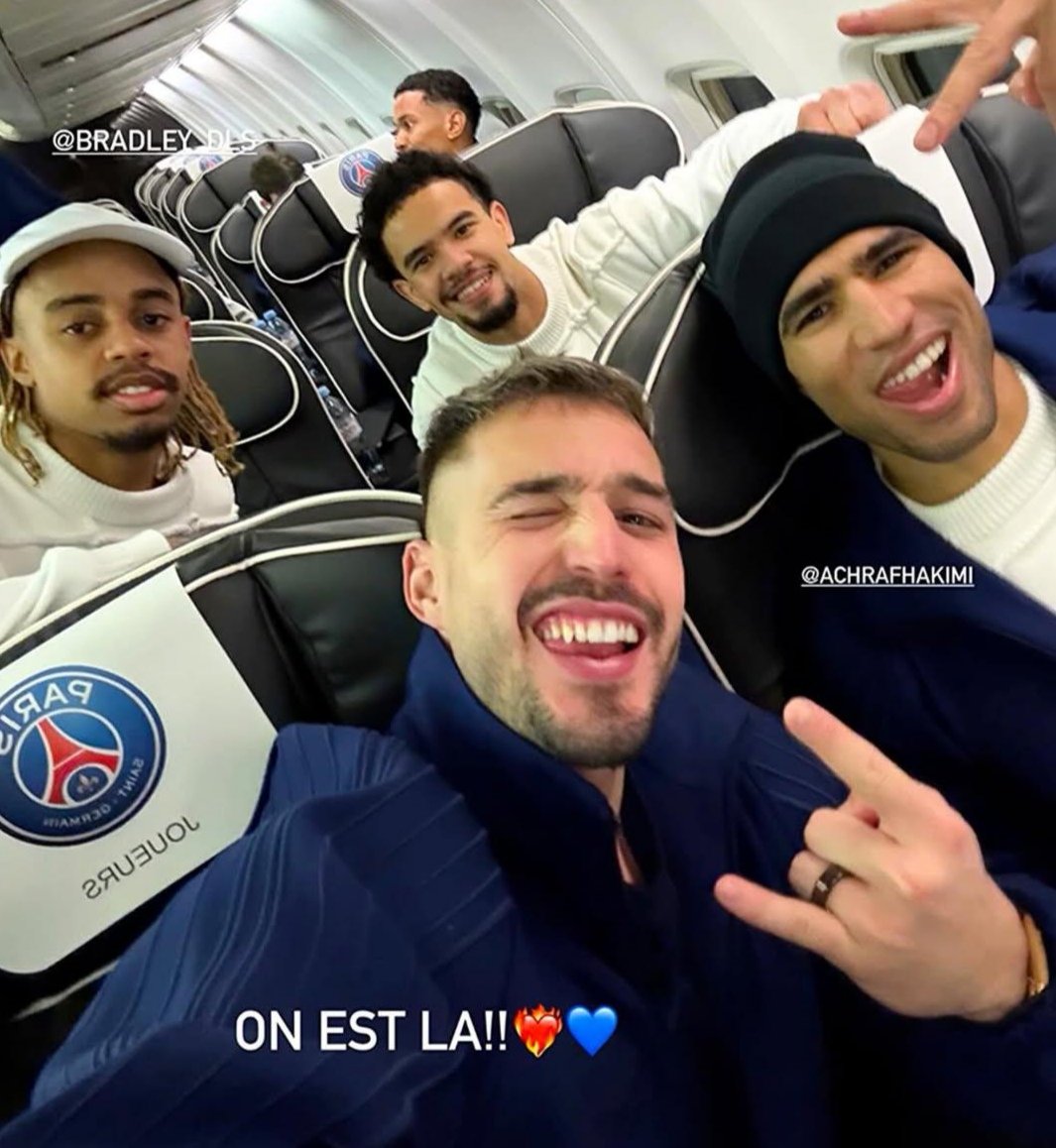 FootTransferNX's tweet image. 🚨On their way back to Paris!
#PSGLFC