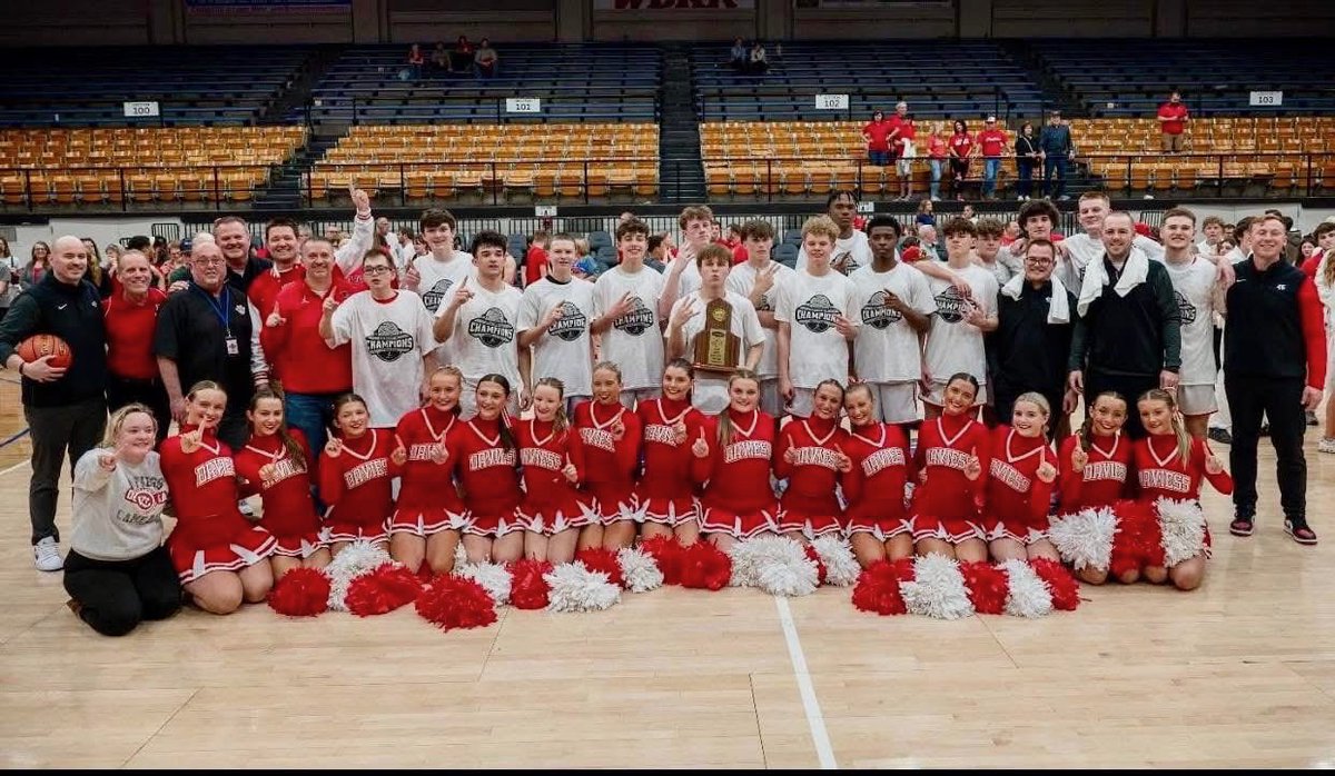 Congratulations To Your 3rd Region Champs!!!!

The Effort In That Gym For Months Has Paid Off In A Huge Way.

Thank You Coaches For Your Time, Dedication, And Leadership.

#RoadToRupp
#RegionSweep