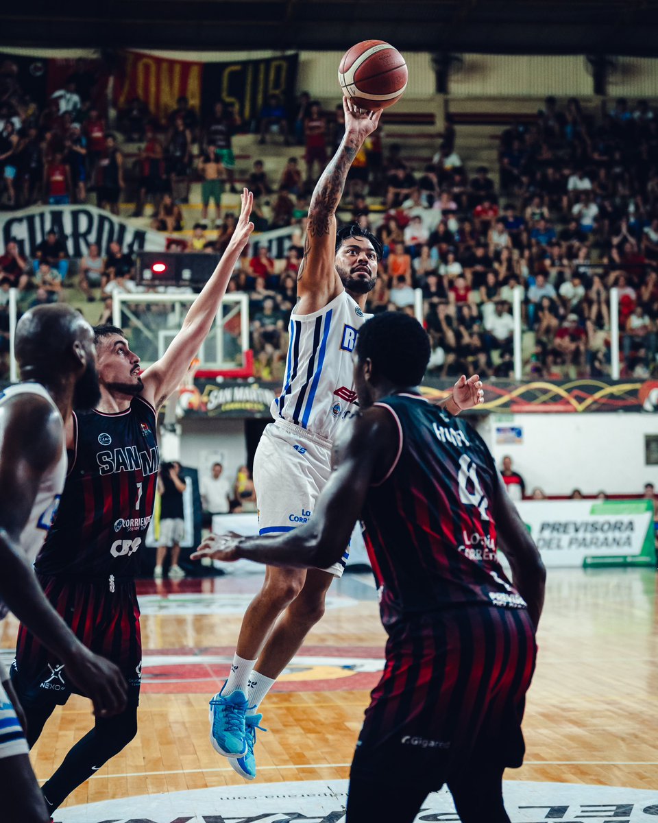 <a href="/LigaNacional/">La Liga</a> EL CLÁSICO ES NUESTROOO 👻💙 El equipo ganó 62 a 55 ante San Martín 🏀

📈 Charles Thomas, Penka Aguirre y Tobias Franchela los goleadores con 21 y 7 puntos.

#VamosParque 💙