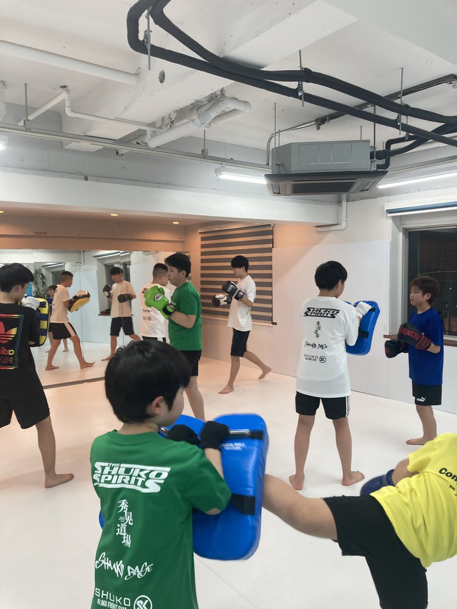 afg_shuko's tweet photo. 20250311
キッズクラス

入会キャンペーン実施中！
人数に限りがございますのでお早めにご検討ください。

#春の入会キャンペーン
#DATESB
#SHUKOGROUP
#秀晃道場
#SHUKOBASE
#ALMAFIGHTGYMSHUKO https://t.co/REI3EHFf4v