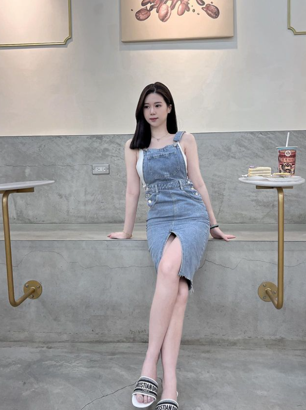 未来的男朋友 没房没车我不介意 大环境不好都不容易🙂 但是一定要对我好哟 身高165以上就好 希望可以结婚🥰 单身交友