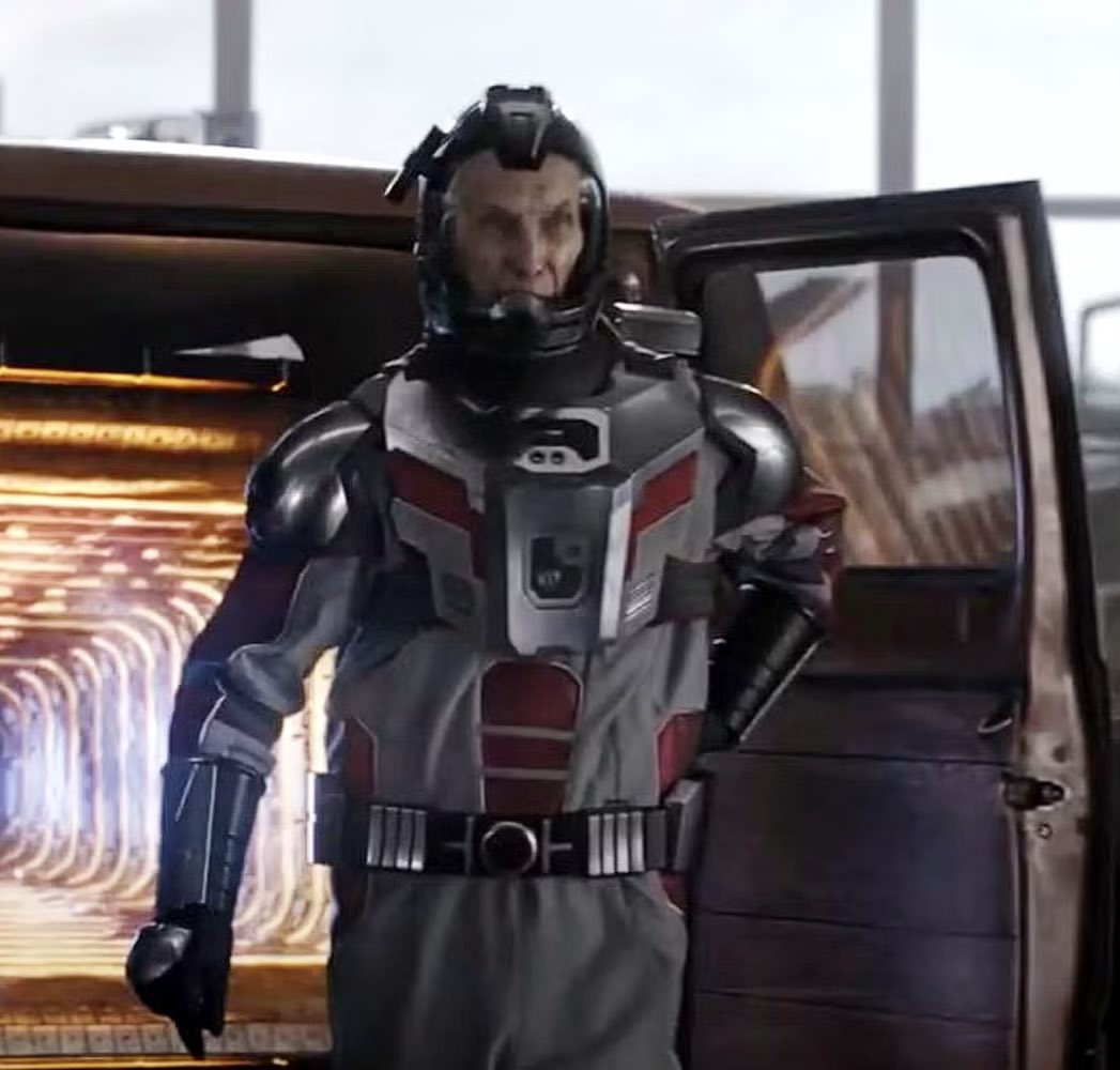 Watching the Doomsday cast announcement when it starts versus when it ends