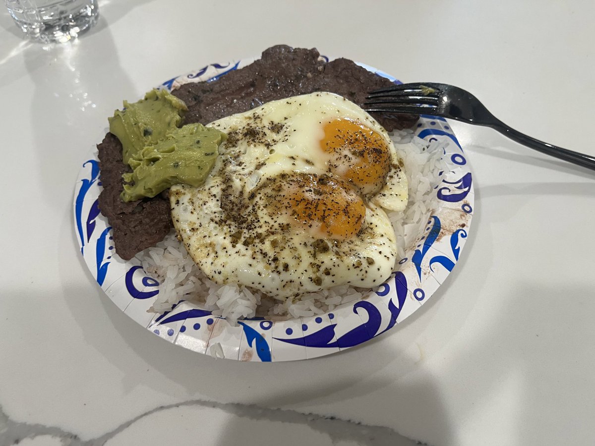 BlowScarbrough's tweet image. Liberals don’t want you to know this one secret that will change your life!

I’ll be washing this down with a cold glass of their tears.

#GoWhiteBoyGo