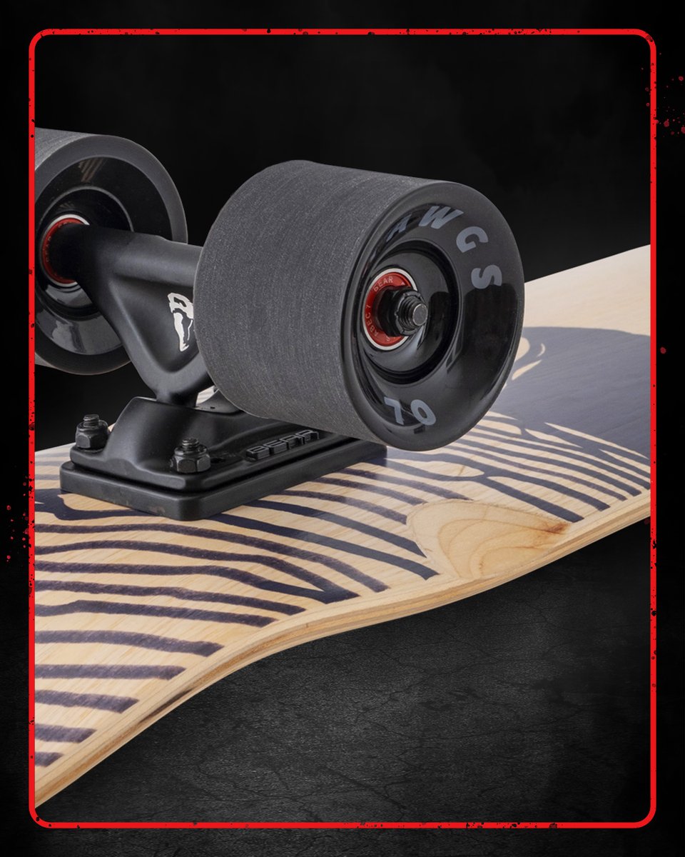 Landyachtz's tweet photo. Smooth, fast, and will roll over anything: the Dinghy Classic Fender. With molded wheel flares and 70mm wheels, this cruiser glides over cracks, pebbles, and rough pavement with ease.
https://t.co/gMVnOT0xFc
#Landyachtz #SkateAndExplore #cruisers
#dinghydoesit https://t.co/28m2M24WuR