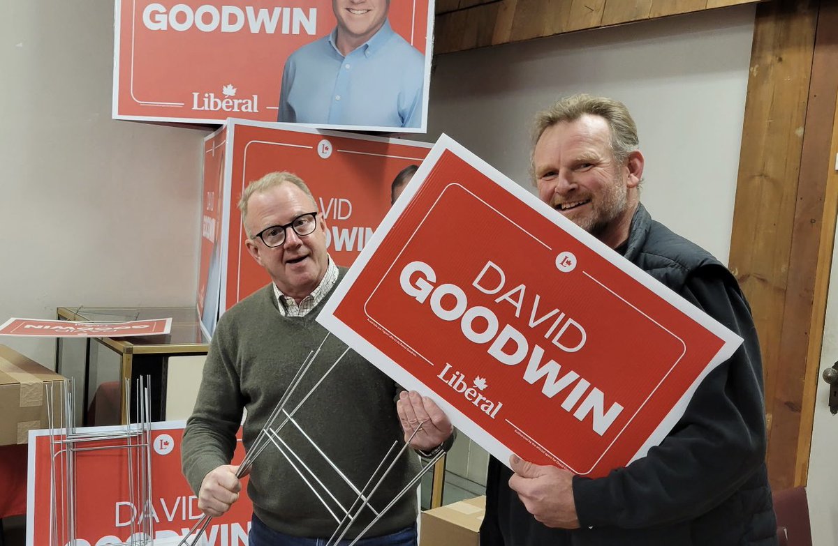 DGoodwin_4_you's tweet image. Our volunteers are from all political stripes bc we are all team #elginstthomaslondonsouth - to protect and grow what we’ve built together over the years! #onpoli #cdnpoli #canadastrong #MarkCarney #Election2025 #londonont #TrumpTariffs #TeamCanada  #ElbowsUpCanada