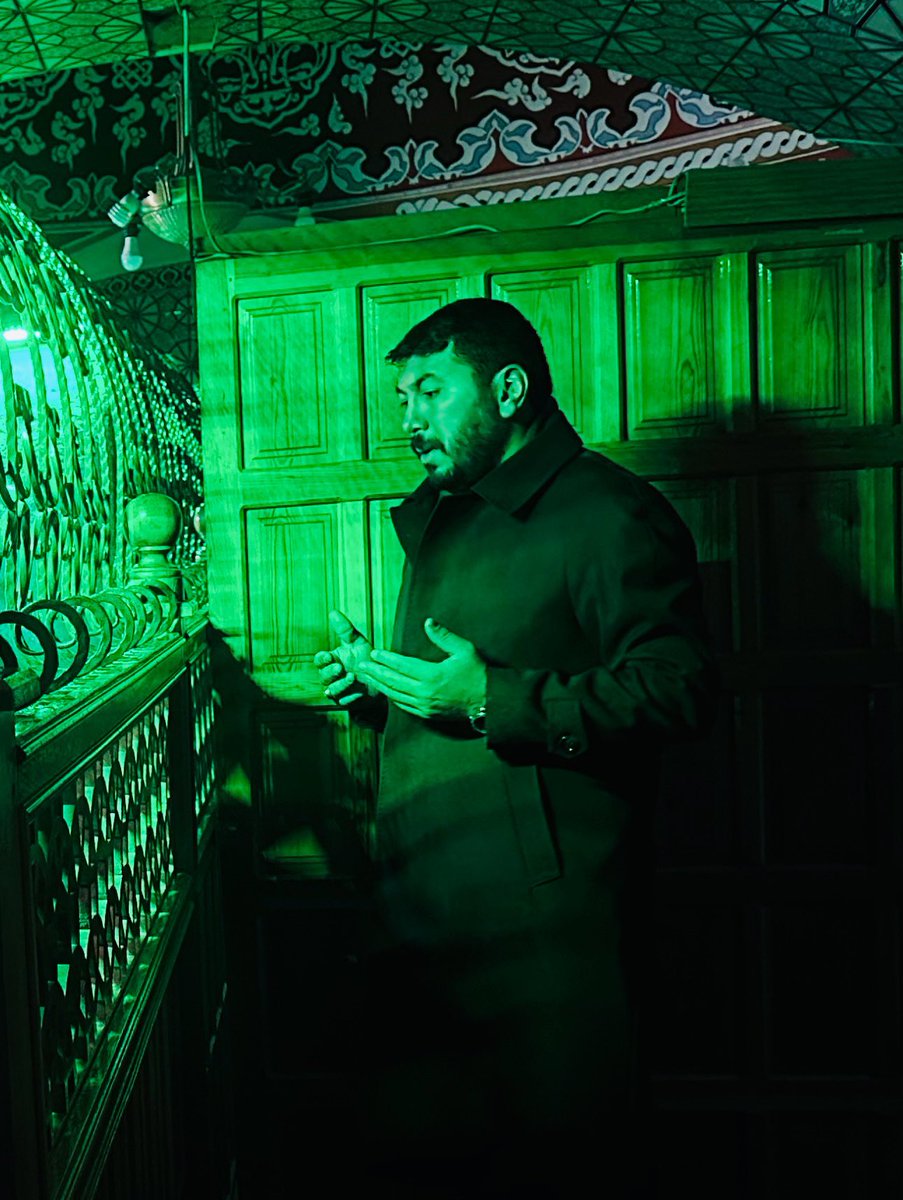 Tüm İslam aleminin " İçinde Kadir Gecesi bulunmayan, bin aydan daha hayırlı olan ' Leyle-i Kadir ' mübarek olsun..."

Rabbim; affolunanlardan olmayı cümlemize nasip eylesin. Âmin...🤲 #KadirGecesi