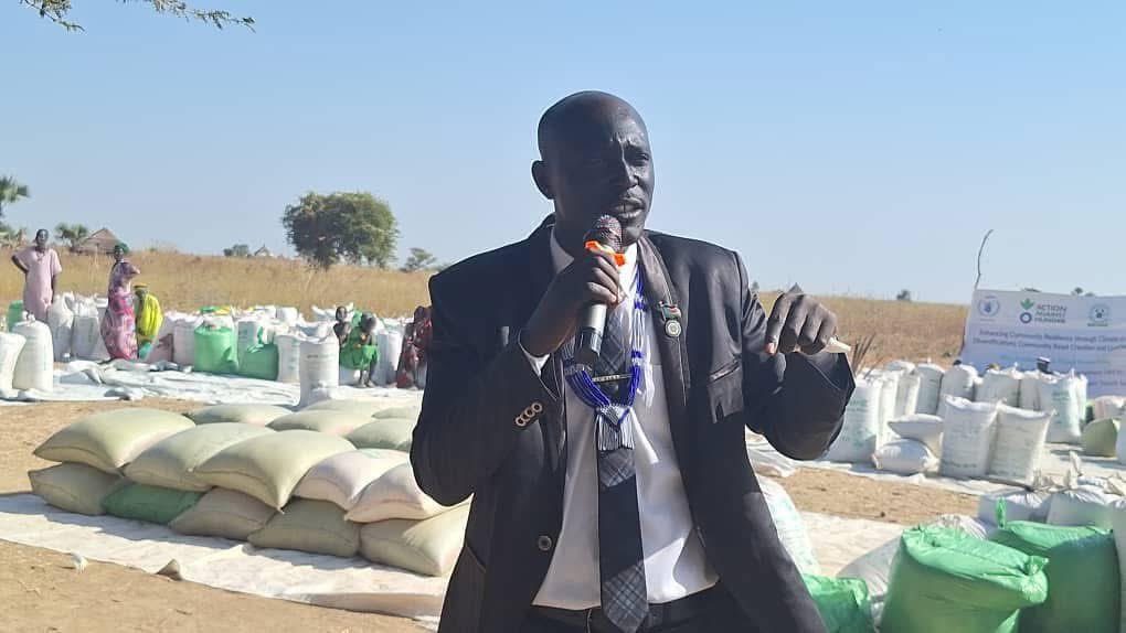 kuacmedia's tweet photo. BREAKING NEWS: Agriculture Minister resigns from SPLM-IO in Northern Bahr El Ghazal 

The Minister of Agriculture, Forestry and Environment in Northern Bahr El Ghazal State, Garang Chan Atak, has resigned from the SPLM-IO party on Wednesday,  March 26, 2025. https://t.co/mRuZpQby5n