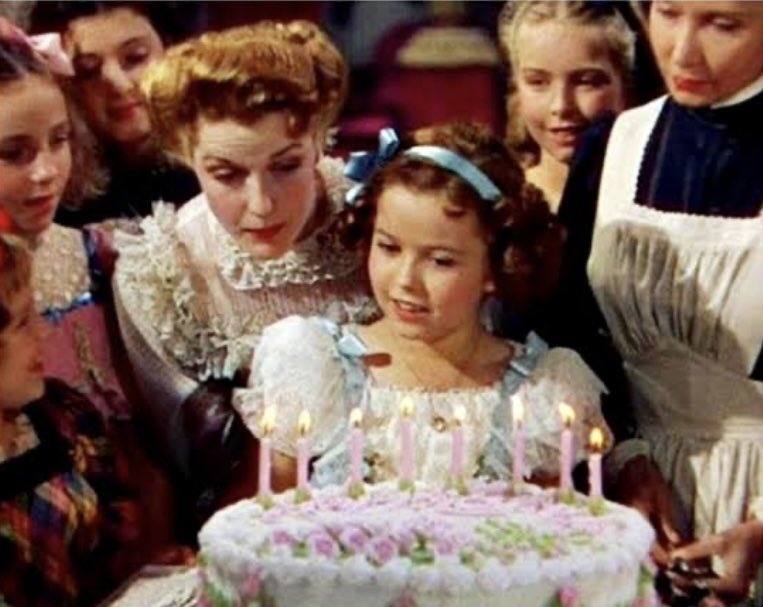 FilmPublic's tweet photo. Shirley Temple in “The Little Princess” (1939) https://t.co/b46oRttzBU