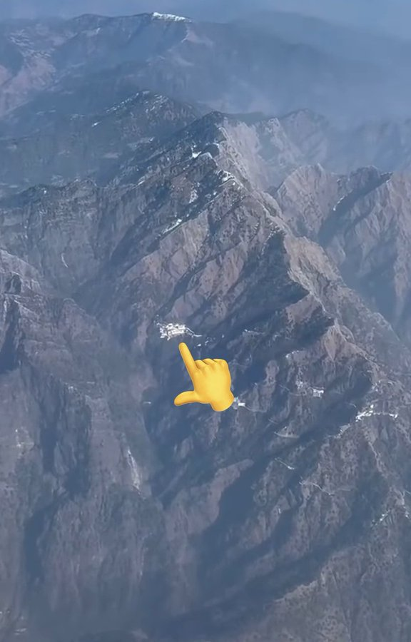 jesus_osorior's tweet photo. Hilo de vistas surrealistas desde la Tierra🧵

1. Shri Mata Vaishno Devi, Jammu y Cachemira https://t.co/sJjHtsPTjc