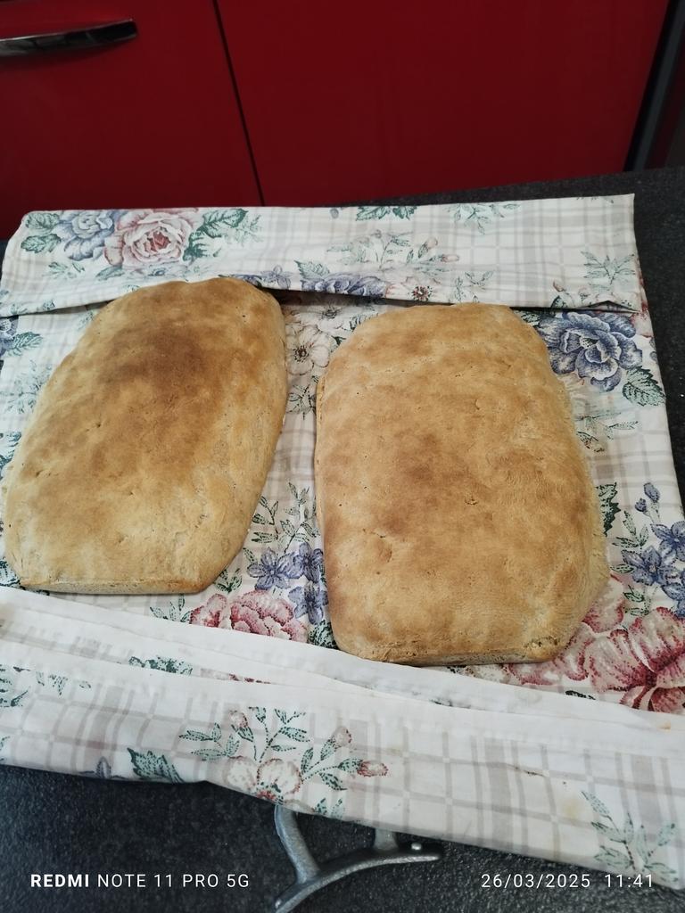 PAOLA (@paola35778912) on Twitter photo 