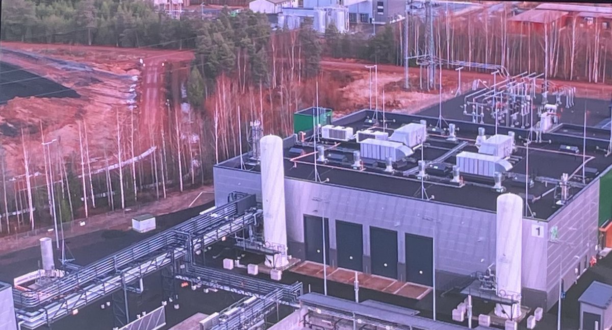 ”Suomen aika on nyt” #vety ⁦<a href="/HerkkoPlit/">Herkko Plit</a>⁩ Suomen ensimmäisen vihreän vedyn tuotantolaitoksen avajaiset tänään. Lämpimät onnittelut ⁦<a href="/P2X_Solutions/">P2X Solutions</a>⁩ koko tiimi