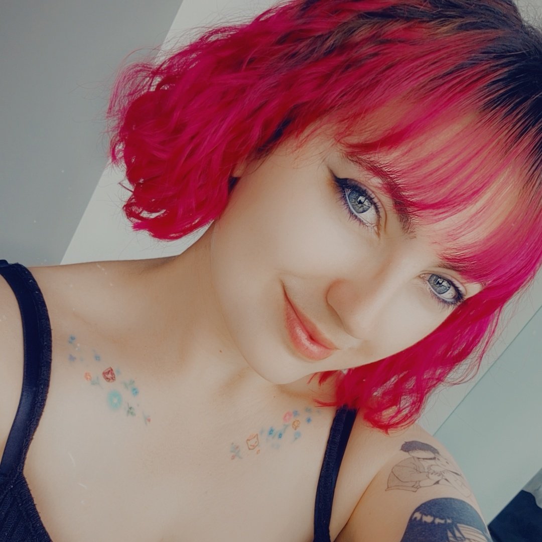 emmy_usagi's tweet photo. Goodbye blonde... 

Welcome back pink!💗 https://t.co/abOexN8cUV