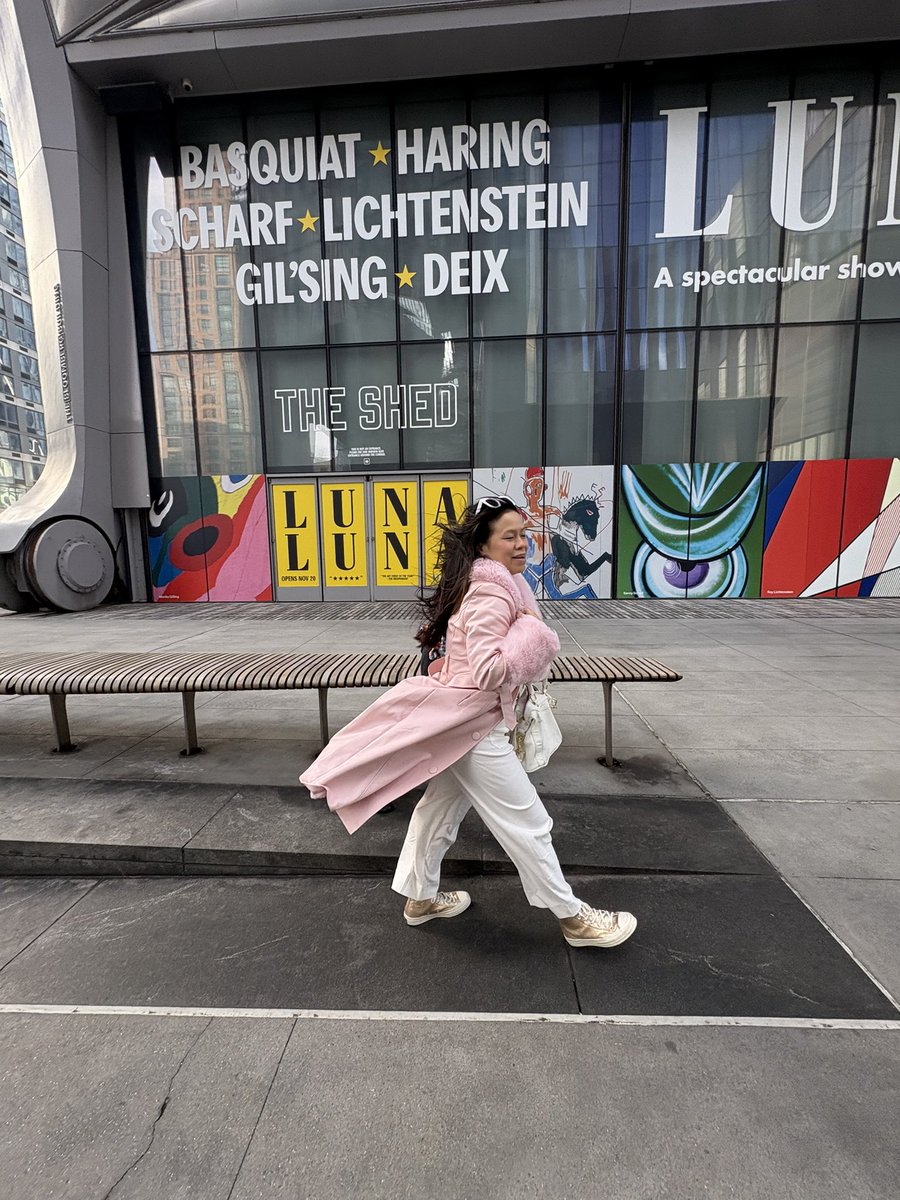 New on Substack: Permission to Wander—highlights from my day at Luna Luna, an immersive art experience, and some thoughts on the value of taking a break to recharge.  

Read it here: joycewanbooks.substack.com/p/permission-t…

#creativity #art #lunaluna