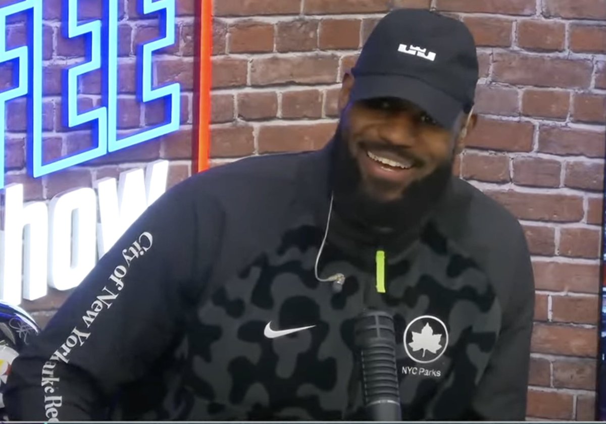 Four rings and he's never looked better 👀