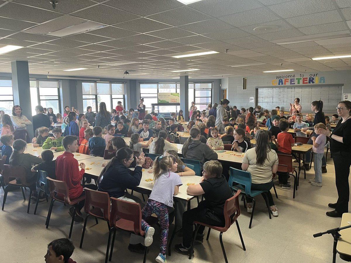 InvernessECA's tweet image. Our elementary students had an absolute blast playing Book Bingo today! This fun activity not only got them excited about books but also helped build their number sense in a hands-on way.
#SRCEMarchIsMathMonth