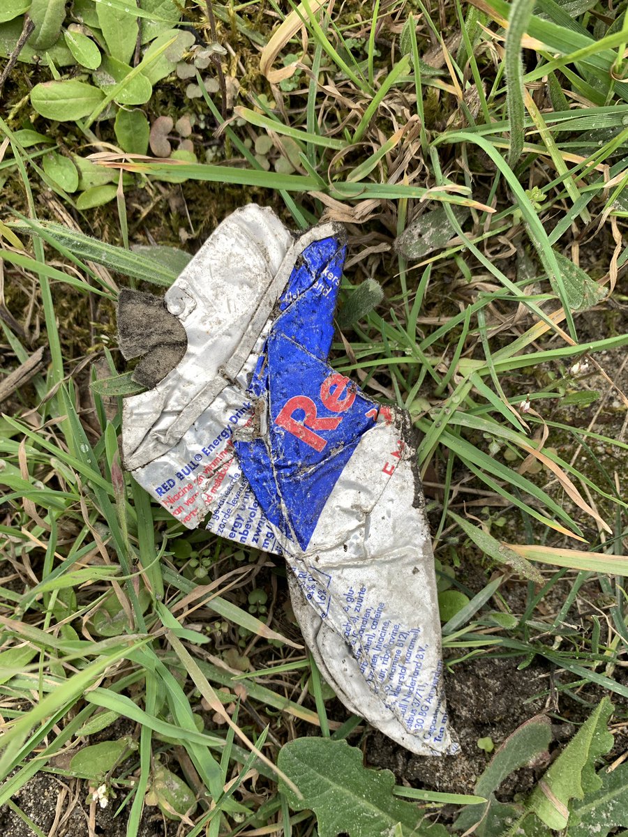 Getting my “set” in Rotjeknor today!
Both the <a href="/RedBullLitter/">Red Bull Litter</a> and the #sucksack!
<a href="/rotterdam/">Gemeente Rotterdam</a> this time.
Registering in <a href="/LitterApp_NET/">LitterApp.NET</a>