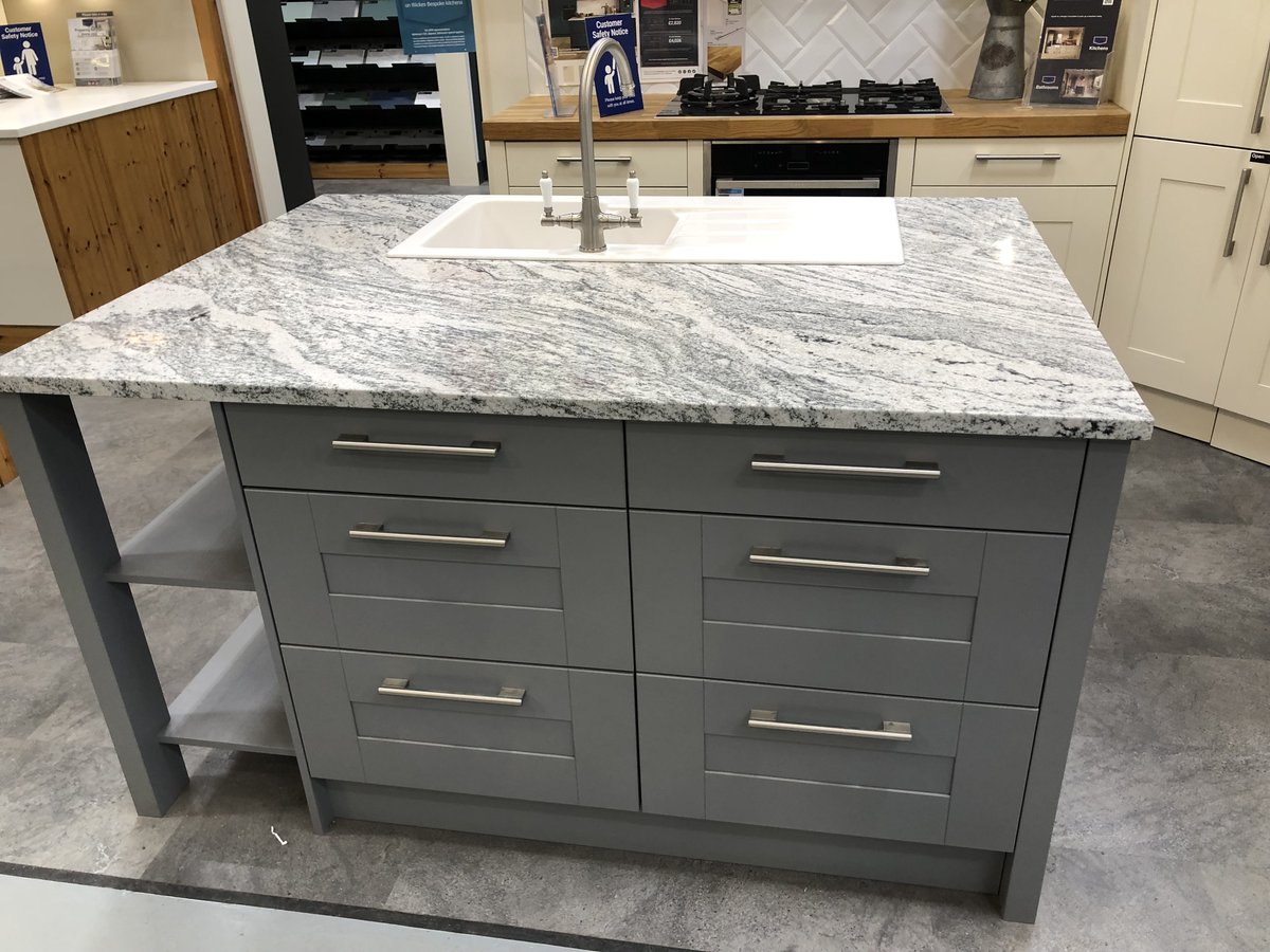 worktops_solid's tweet photo. Refresh Your Kitchen With New Worktops!!! Request a Free Quote Now!!! https://t.co/DNSHHeAlZ6