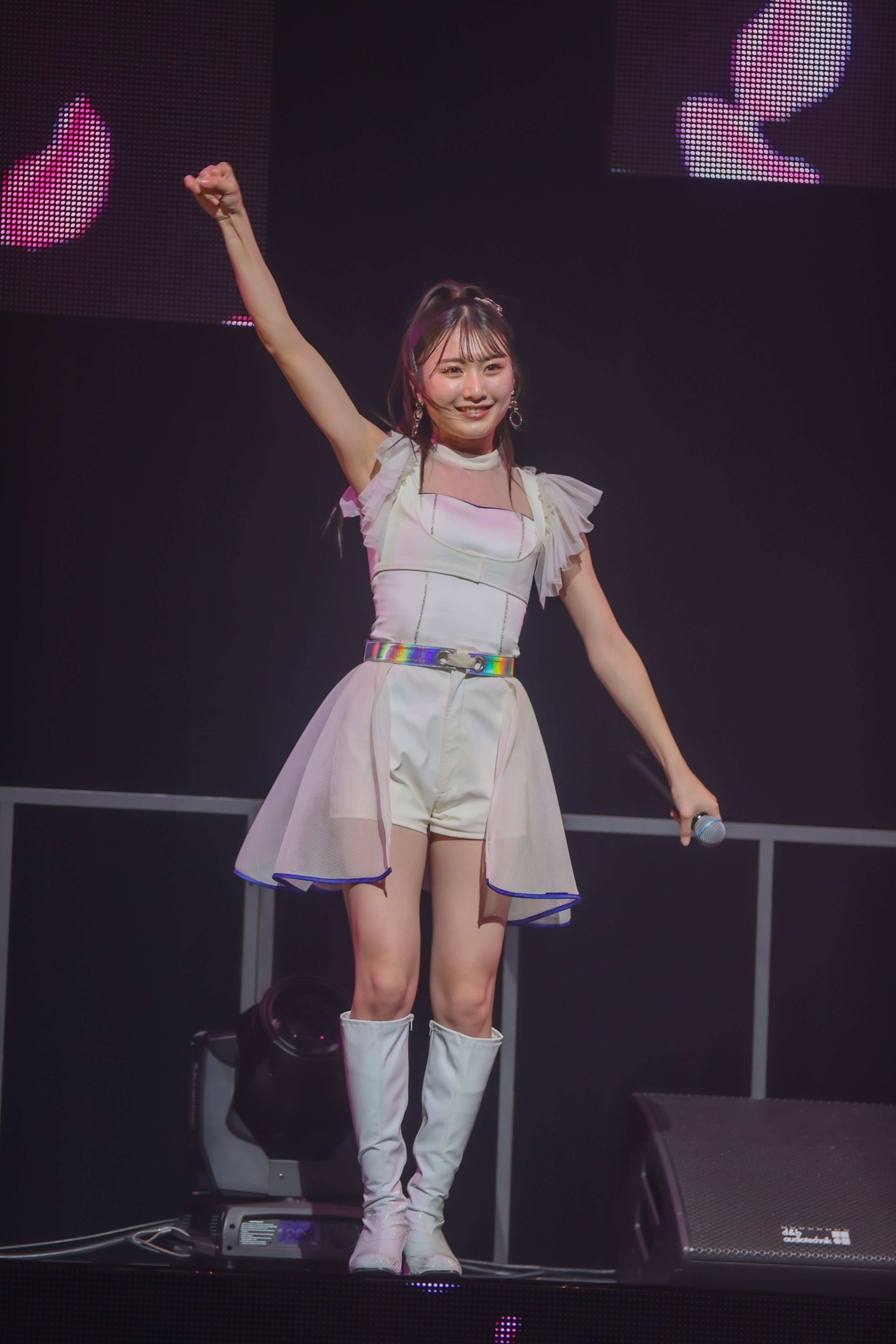 【当選品】塩月希依音　ＢＩＧアクリルチャーム　NMB48ガチャ　【アタリ】 e28472035e1640619570bd07a448bd