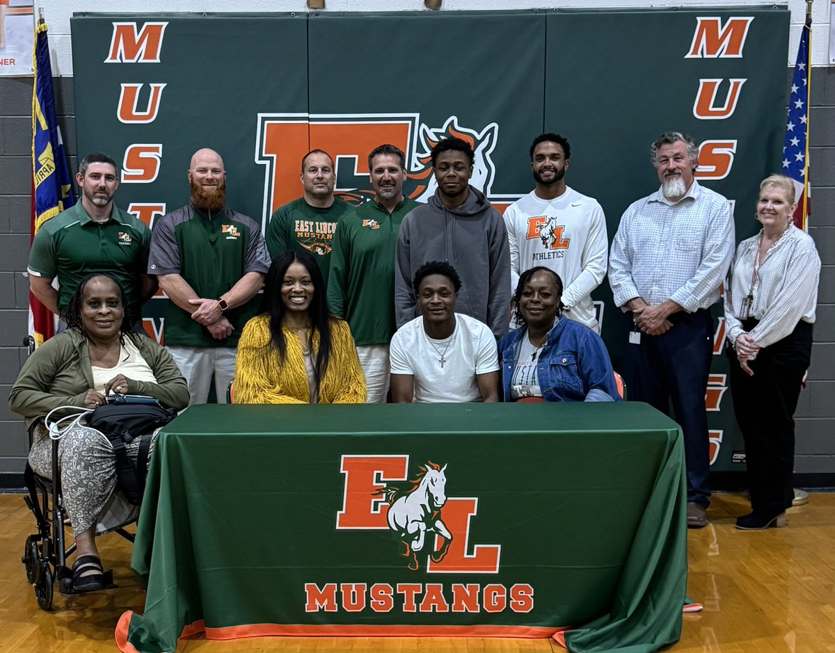 Recruit_ELHS's tweet image. Congratulations to TJ Griffen for signing with Butler CC!!!