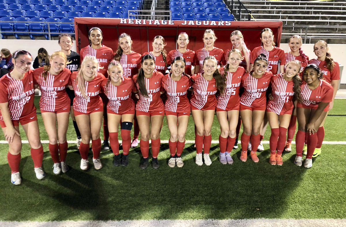Area W 4-1 vs Wilson
What a match, proud of the girls!
What a great crowd on a late night, we could definitely feel the ❤️
Solid performance by the team.
G: Ava, Makayla,MaKenna 2
A: Taylor, Jelly 2
❤️⚽️💙
#BUILDIT
<a href="/MidloHeritage/">Heritage HS</a> <a href="/MISD_Athletics/">Midlothian ISD Athletics</a> <a href="/LethalSoccer/">Coach Duque</a> <a href="/50_50Pod/">The 50/50 Podcast ⚽️🎙</a> <a href="/Gosset41/">Brian Gosset</a>