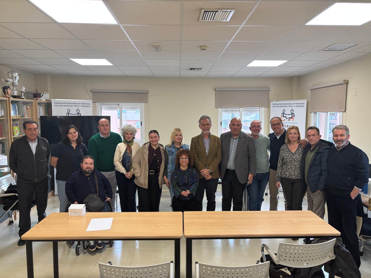 Ayer, ASPACE y otras entidades del movimiento asociativo de la discapacidad participamos en una reunión con @UGR y <a href="/aytogr/">Ayuntamiento de Granada</a> para avanzar en una #CulturaInclusiva dentro de la candidatura de Granada como Capital Europea de la Cultura 2031. 
 #Granada2031 #Discapacidad