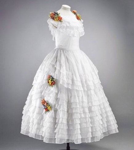 ALL the frills and plenty of ruffle! This #Frockingfabulous #gravymagnet of 1922 is by #JeanneLanvin, via the V&amp;A.