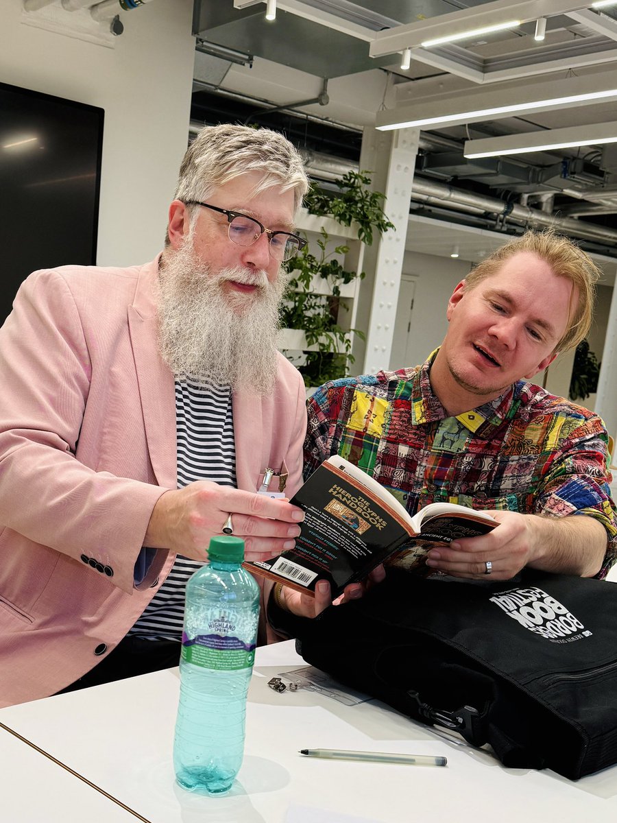 Steve Antony (@mrsteveantony) on Twitter photo It was a pleasure to attend the UK Pupil Library Assistant of the Year 2025 awards ceremony yesterday at the Pearson building on The Strand in London yesterday, alongside many authors and illustrators including <a href="/PhilipArdagh/">Philip Ardagh</a> and <a href="/JJELSON35/">Jane Elson</a> (pictured here with Annie Everall). It was a pleasure to attend the UK Pupil Library Assistant of the Year 2025 awards ceremony yesterday at the Pearson building on The Strand in London yesterday, alongside many authors and illustrators including <a href="/PhilipArdagh/">Philip Ardagh</a> and <a href="/JJELSON35/">Jane Elson</a> (pictured here with Annie Everall).