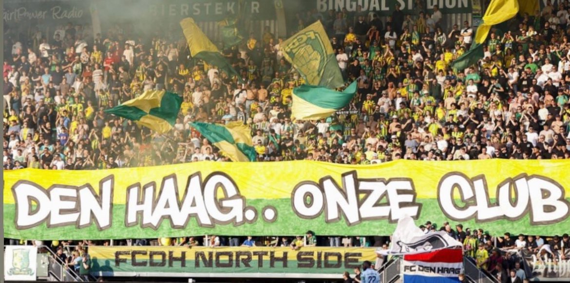 In gesprek met de trainer: “Zaterdag houden we vast aan onze rituelen.” Geen drukte op de laatste training, de focus ligt op de wedstrijd. 🔥 

Wel zorgen we bij de warming-up voor maximale sfeer! 🥁📢💪 16:00 uur het vak op! 

Laat je horen! 

#denhaag #fcdh #adodenhaag #adodor