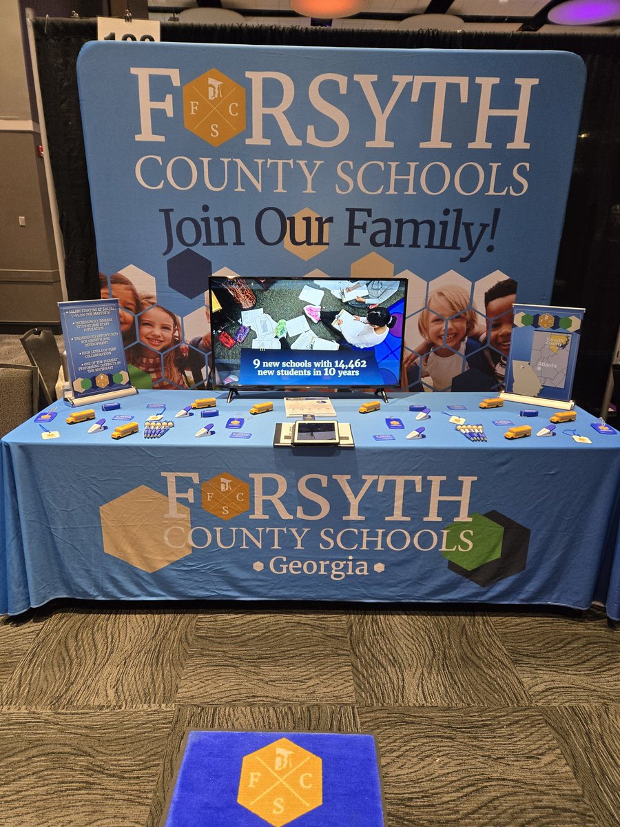 Spending time in NC this week to tell future educators about the school district that Forbes has named the 89th best place to work in the US. Day 1 is on the <a href="/EastCarolina/">ECU</a> <a href="/ECU_COE/">ECU College of Education</a> campus. #GoPirates <a href="/FCSchoolsGA/">Forsyth County Schools</a> #whereisdrbrown #comeworkinFCS #ontheroadagain
#joinourfamily