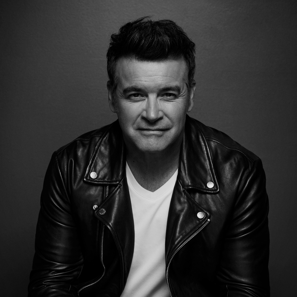 RochVoisineRVI's tweet photo. 🎉 𝗝𝗼𝘆𝗲𝘂𝘅 𝗮𝗻𝗻𝗶𝘃𝗲𝗿𝘀𝗮𝗶𝗿𝗲 𝗮̀ 𝗥𝗼𝗰𝗵 𝗩𝗼𝗶𝘀𝗶𝗻𝗲! 🎂

Aujourd’hui, nous soulignons l’anniversaire d’un artiste qui marque la scène musicale depuis plus de trois décennies. N’hésitez pas à lui souhaiter vos vœux en commentaires! 🎈

📸 Genevieve Charbonneau https://t.co/rmA67YvMdQ
