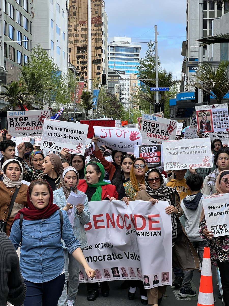 💠دادخواهی #StopHazaraGenocide
درخشانترین و مردمی ترین دادخواهی جهان هست که سالهاست حمایت بالای مردم را به خود اختصاص داده!
🟦⬜🟨 #Hazara #HumanRights