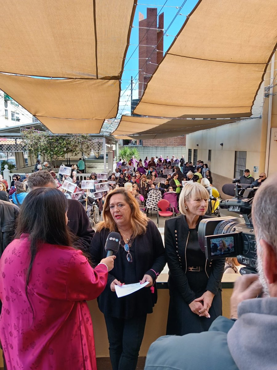 Hoy, en ASPACE Granada, numerosas entidades del ámbito de la discapacidad nos concentramos para exigir una financiación justa y sostenible que garantice la continuidad y calidad de los servicios. 
 ¡Garantizar derechos exige garantizar recursos! 
 #PorUnaFinanciacionJusta