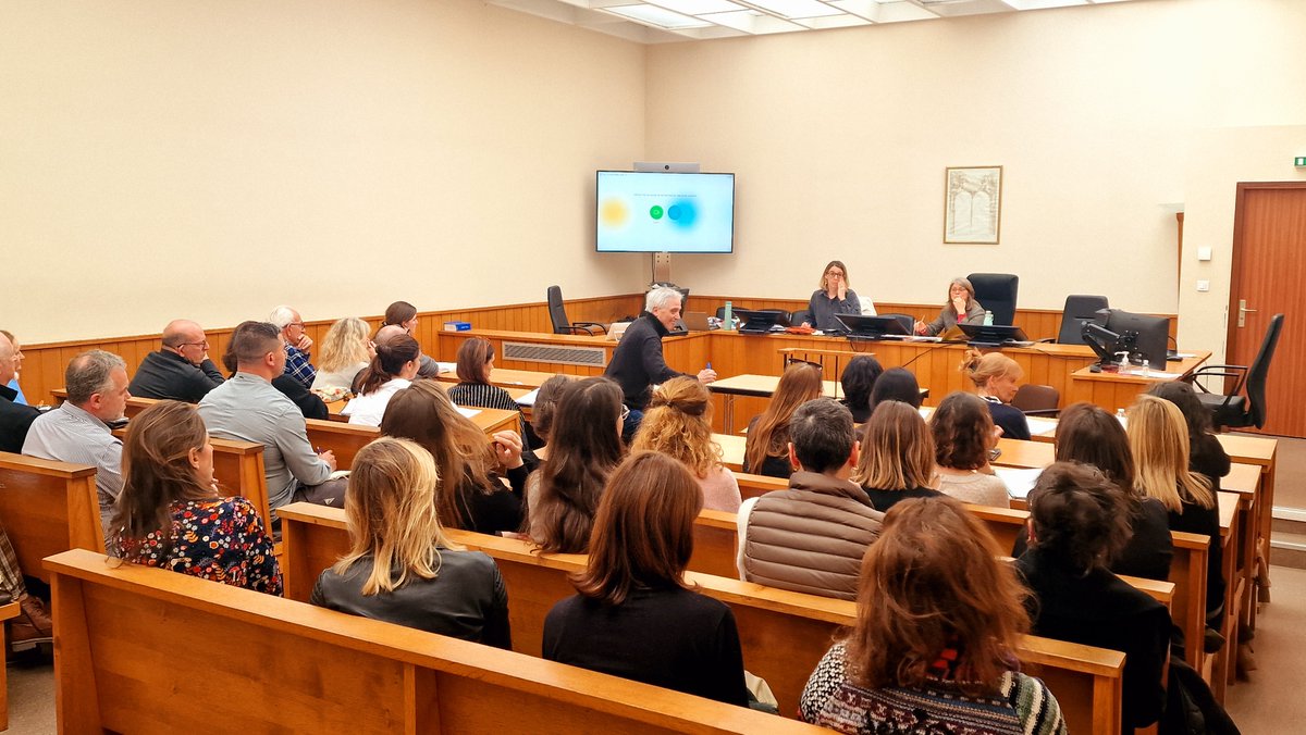 25.03.25 le <a href="/TjBayonne/">TJ Bayonne</a> a accueilli une rencontre placée sous la coopération et le dialogue entre magistrats et mandataires judiciaires à la protection des majeurs.Présentation des:
✅2 magistrats du contentieux depuis le 01.09.24
✅nouvelles règles de fonctionnement