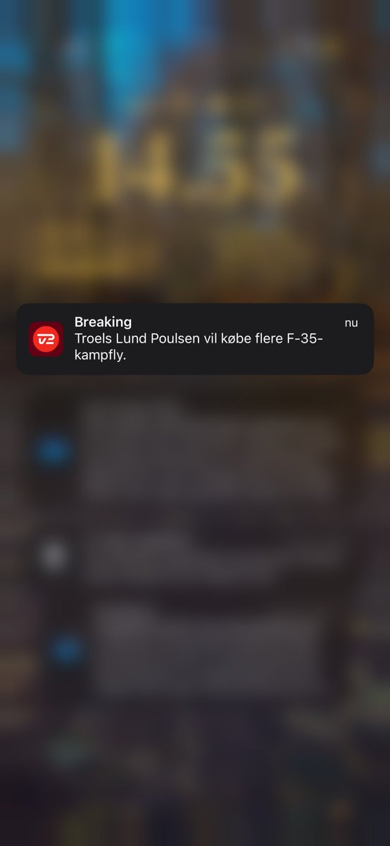 I dagens anledning bare lige et gigantisk skud ud til Selvsving: youtube.com/watch?v=GDz9YX… #dkpol