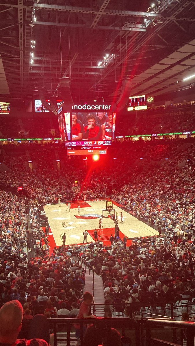 koseiban93's tweet photo. NBA in Portland🇺🇸 https://t.co/dRTqYA84Tm