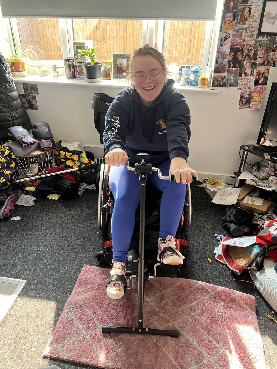 GorillaManFitn1's tweet image. Laura Redmond smashing the Seated Bike this morning in her personal training session 💪🚲 #seatedbike  #adaptivefitness  #sestedworkout #cardioburn #communityfitness
