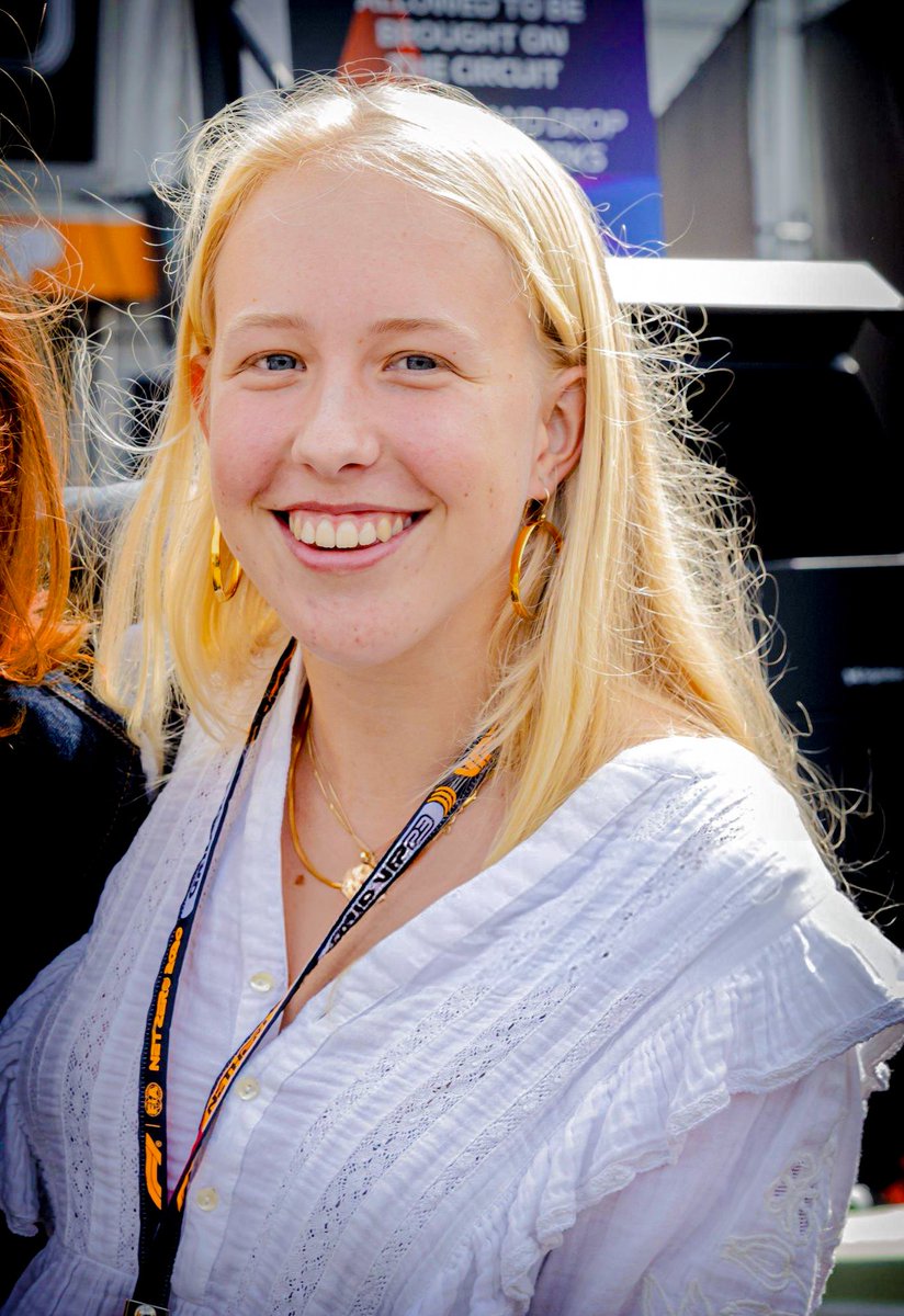 royalchildren_'s tweet photo. Happy 20th Birthday to Countess Luana of Orange-Nassau 🎂🤍 -March 26th 2025.
.
📷 : Patrick van Katwijk/@GettyImages 
.
#HappyBirthday #birthday #CountessLuana #Netherlands https://t.co/G1N7GlVnGP